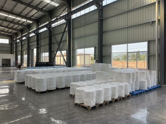 การผลิตเชิงมืออาชีพ ขายร้อน หน้ากากอนามัยแบบไม่เนื้อ 3 แผ่น ใช้ครั้งเดียวสําหรับไวรัสโคโรนา